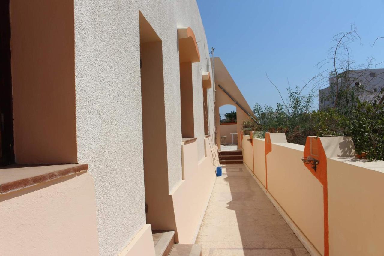 Villa Luxueuse Meublee Sfax Exterior photo